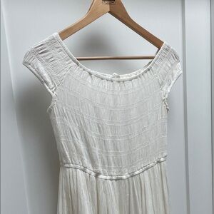 OAK + FORT Cream Cap Sleeve Summer Dress